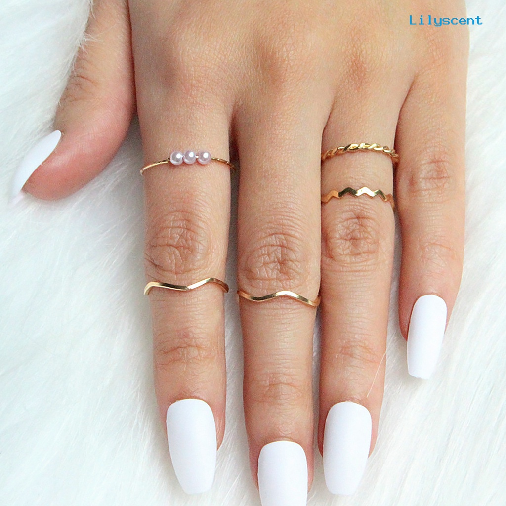 5pcs / set Cincin Buku Jari Aneka Bentuk Warna Silver Untuk Wanita