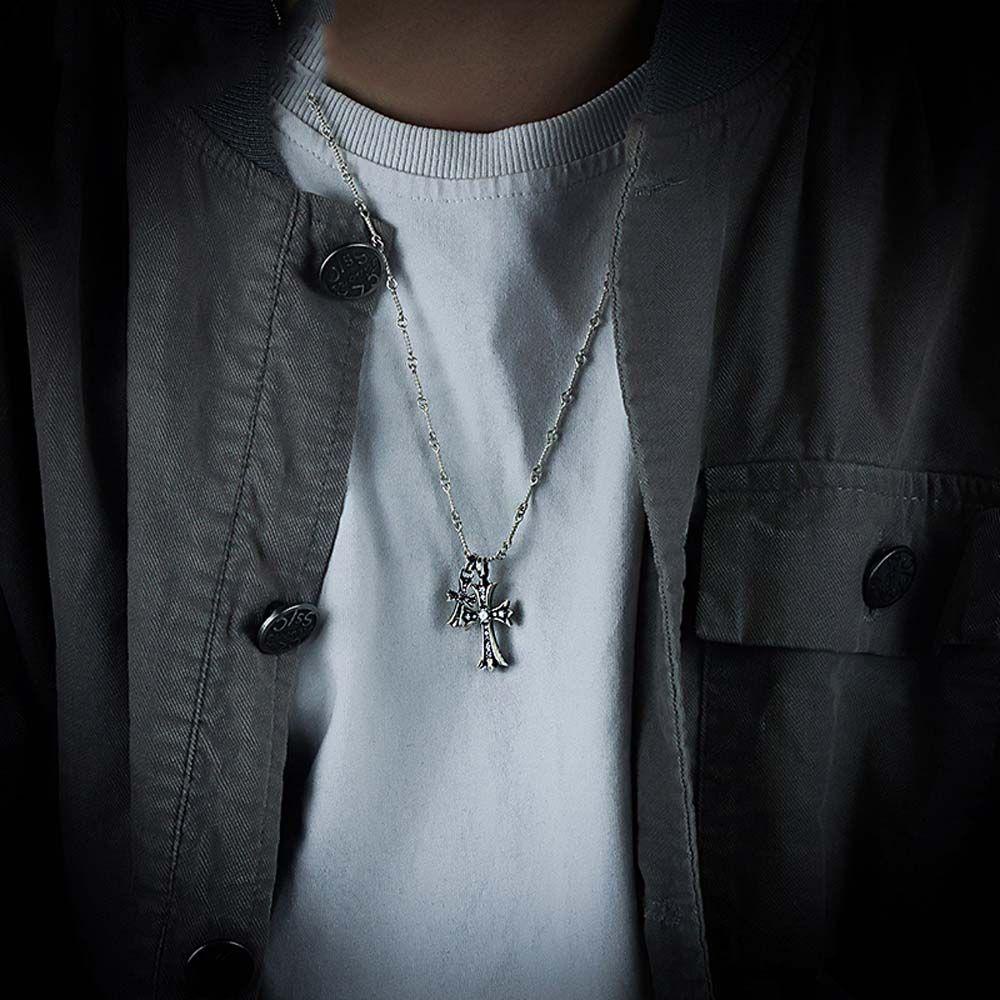 Needway Pria Kalung Perempuan Rantai Klavikula Punk Sederhana Kalung Emas Kalung Panjang Sweater Rantai Berlian Imitasi Zirkon Kalung Salib Ganda