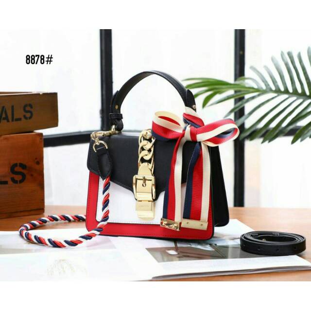 GUCCI SYLVIE LEATHER MINI BAG