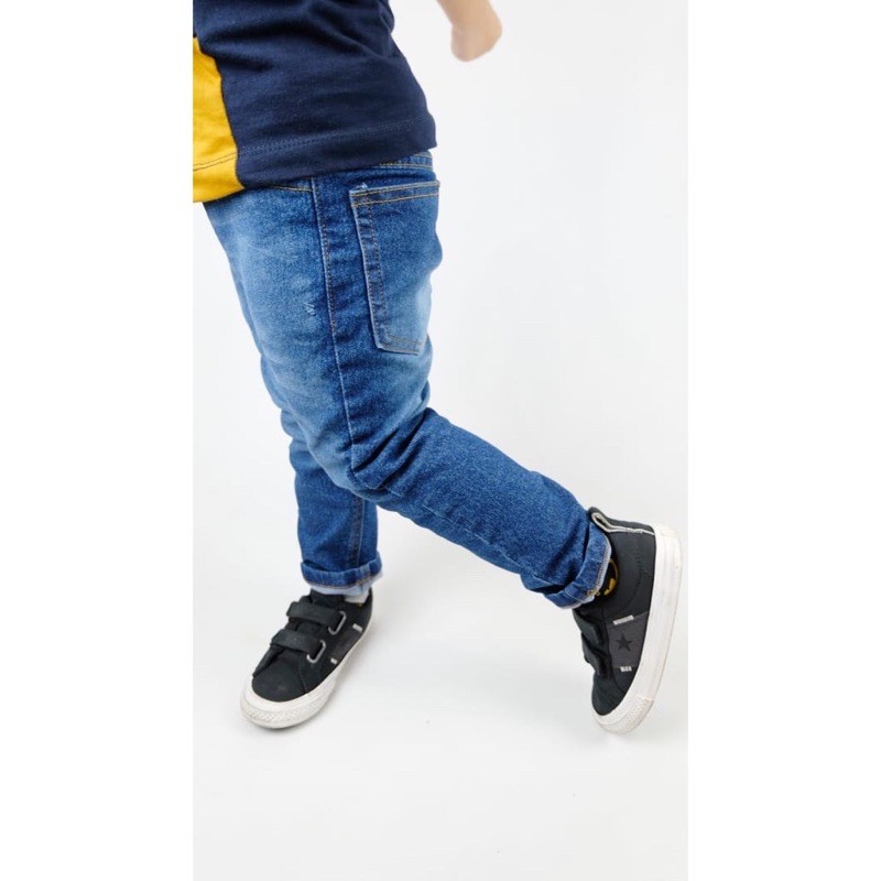 CELANA JEANS ANAK / CELANA PANJANG ANAK / Basic jeans skinny