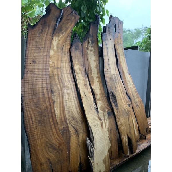 kayu jati bahan meja resin