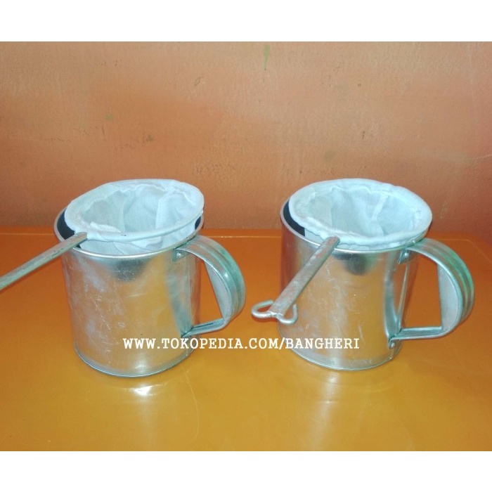 

Paket Alat Pembuat Teh Aceh (2 Gayung Aluminium + 2 Saring)