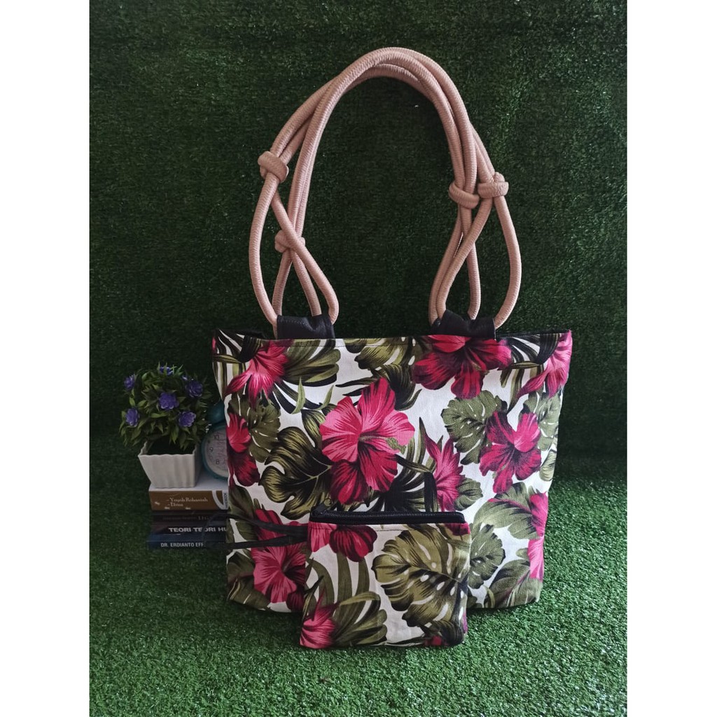 Tropical Series Totebag Tali Sumbu Plus Pouch