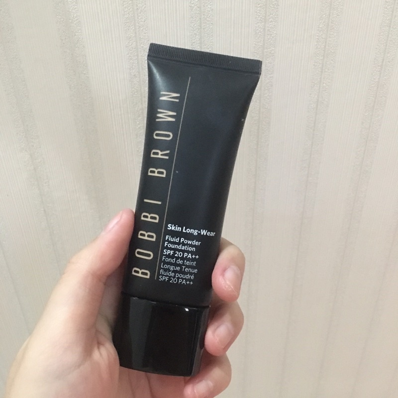 BOBBI BROWN POWDER FOUNDATION