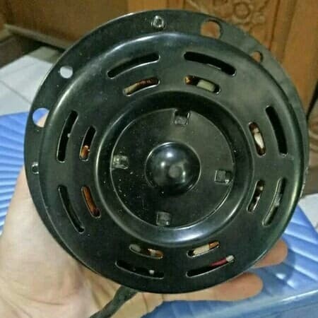 Dinamo Kipas Angin Regency 18 inch