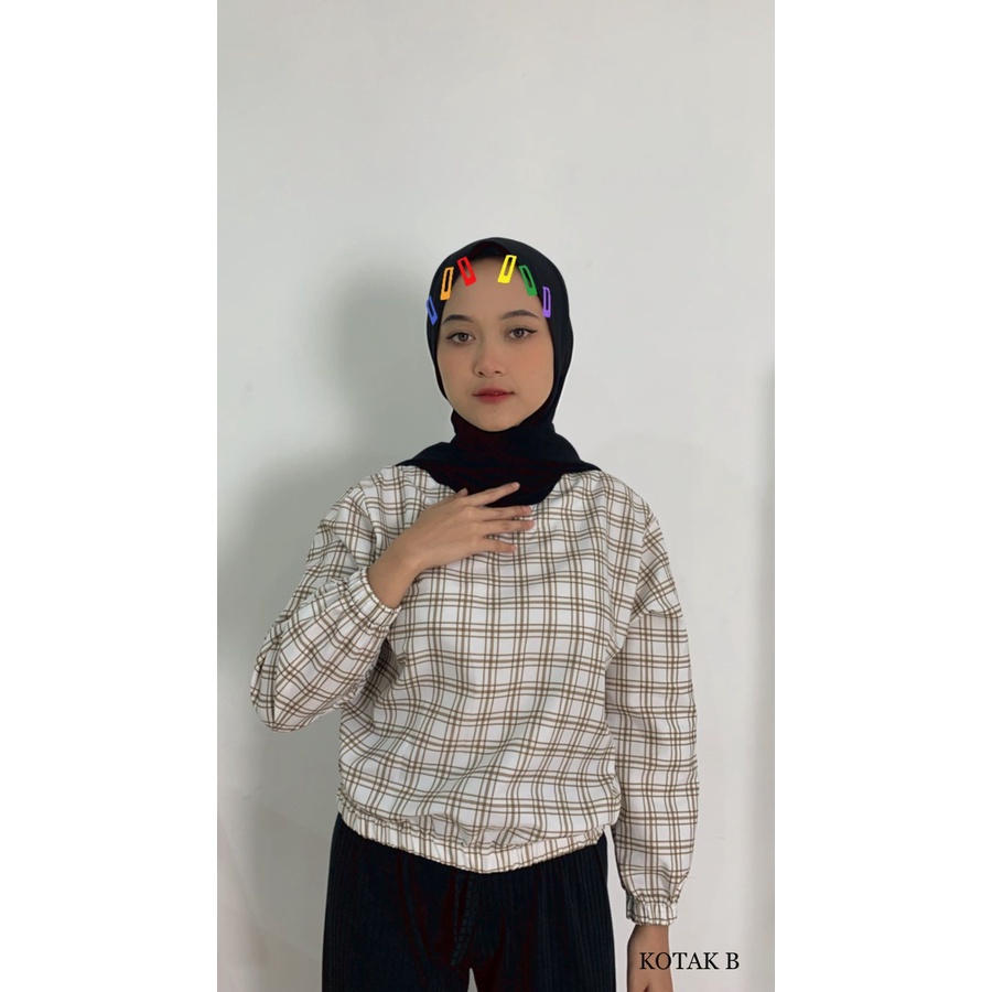 BEFAST - ZFS OOTD Wanita Blouse YOGIE / TINCA TARTAN BLOUSE / OOTD Wanita Pakaian Blouse / Blouse Keluaran Terbaru / Bloue Motif Kotak-Kotak / Hem Blouse Kekiniaan Remaja Wanita / Trendy