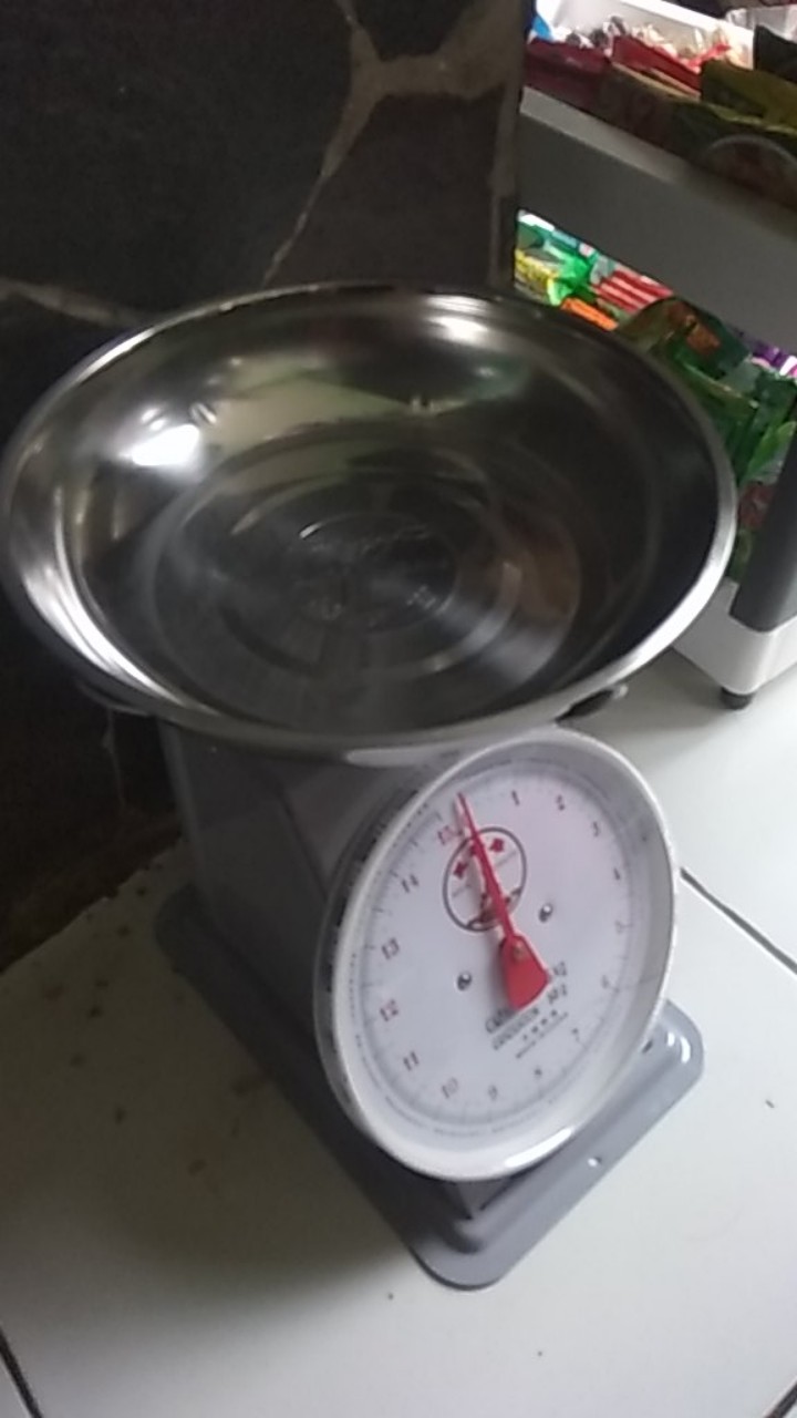 Timbangan Jarum Buah Five Goats Asli