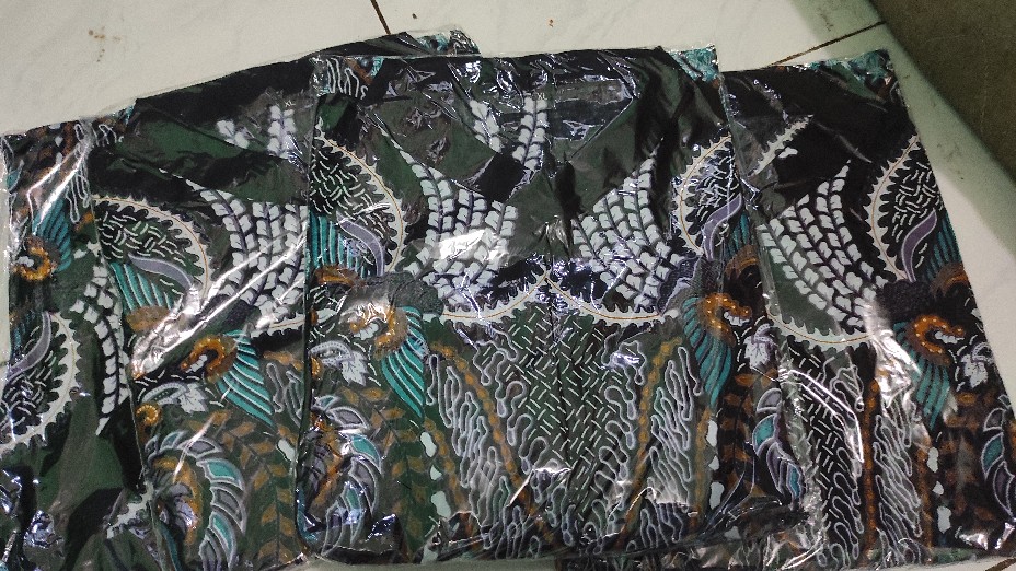 Baju Batik Pria Abadi Batik Kemeja Batik Pria Lengan Pendek Terviral Di Shopee