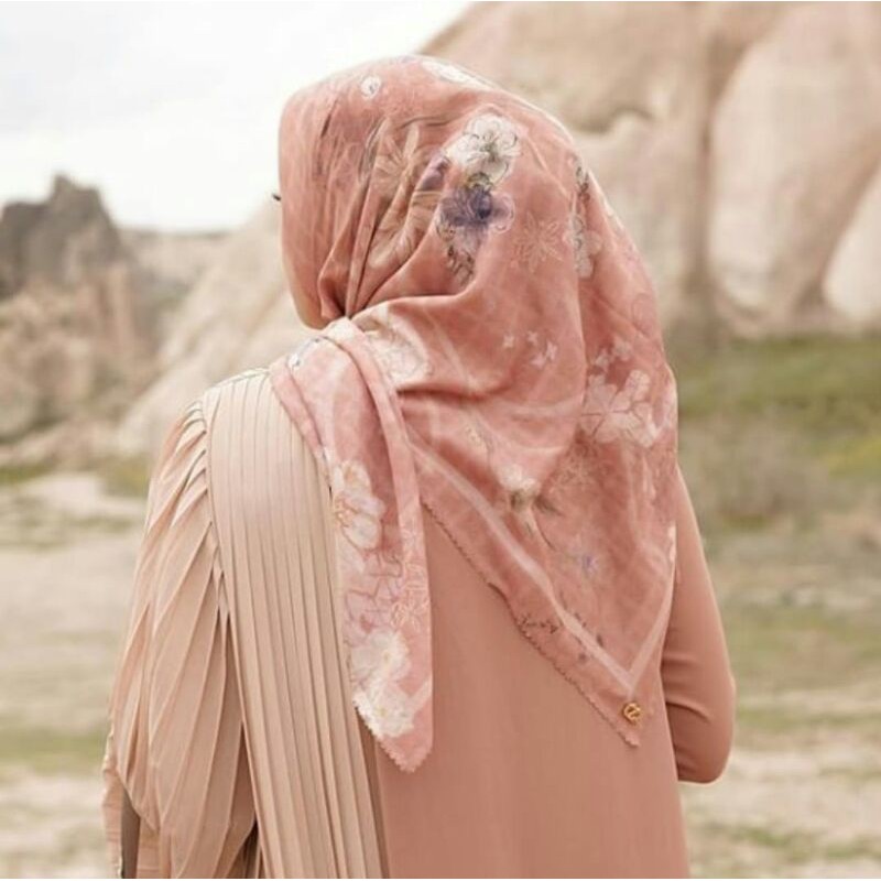 buttonsxarves sofya spice