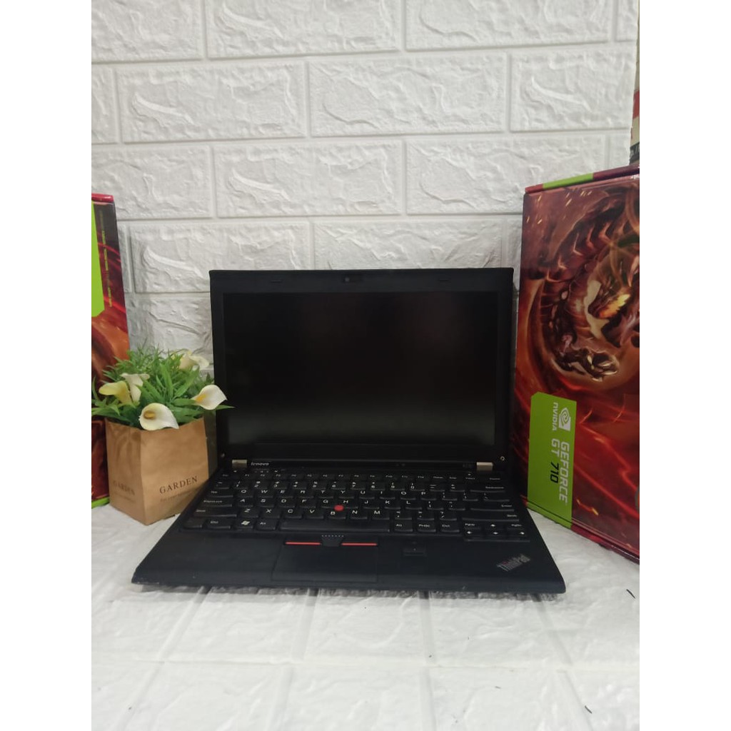 Laptop Lenovo x230 core i3 ram4gb hdd320gb