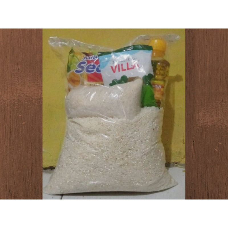 

Paket Sembako Murah Surabaya