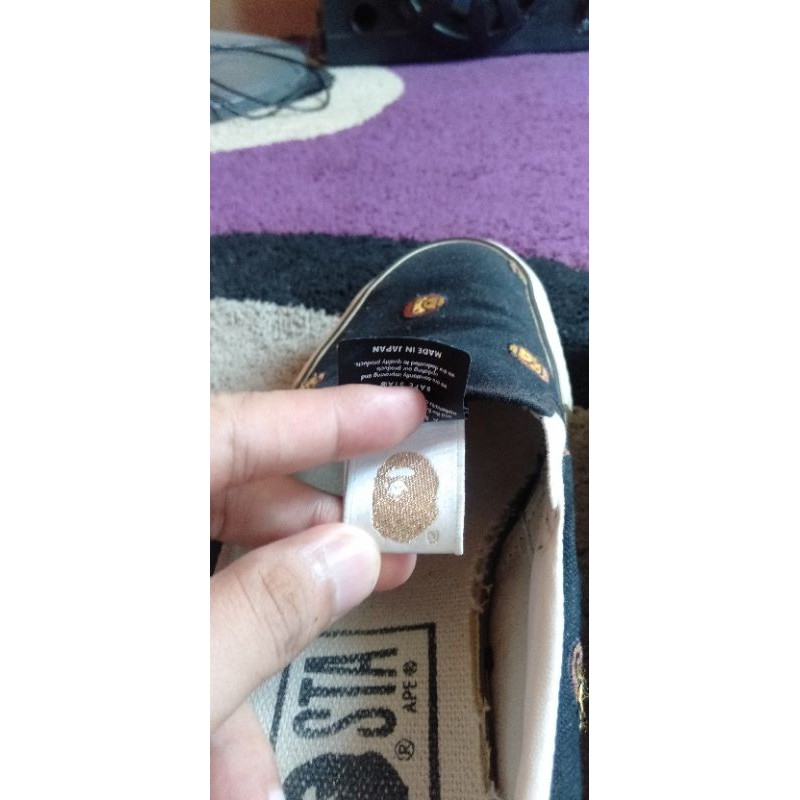 SEPATU BAPE (SLIP ON)