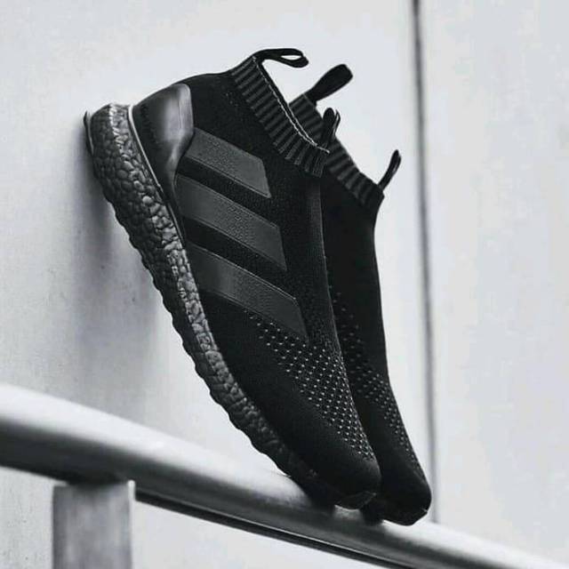 adidas ultra boost full black