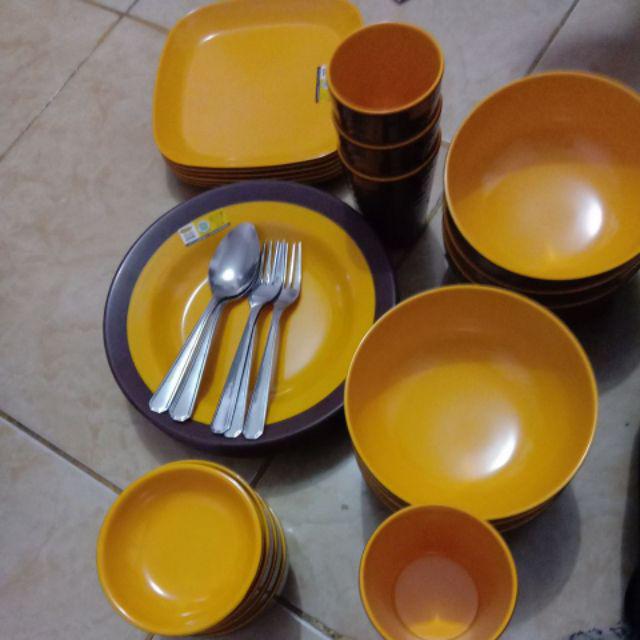 Cc--set Ekonomis Melamin Set 9 Piring Cekung Free Sendok Garpu Stainless