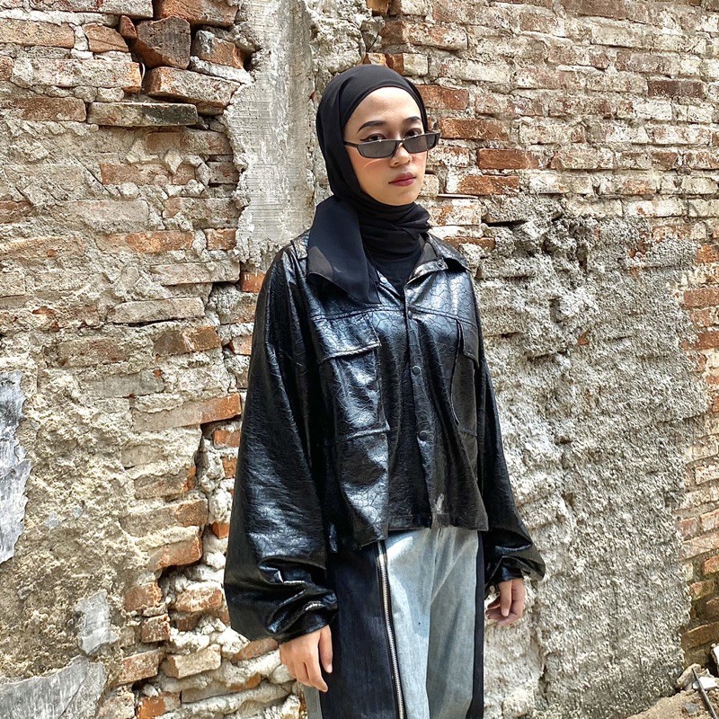 leather shirt | leather pants