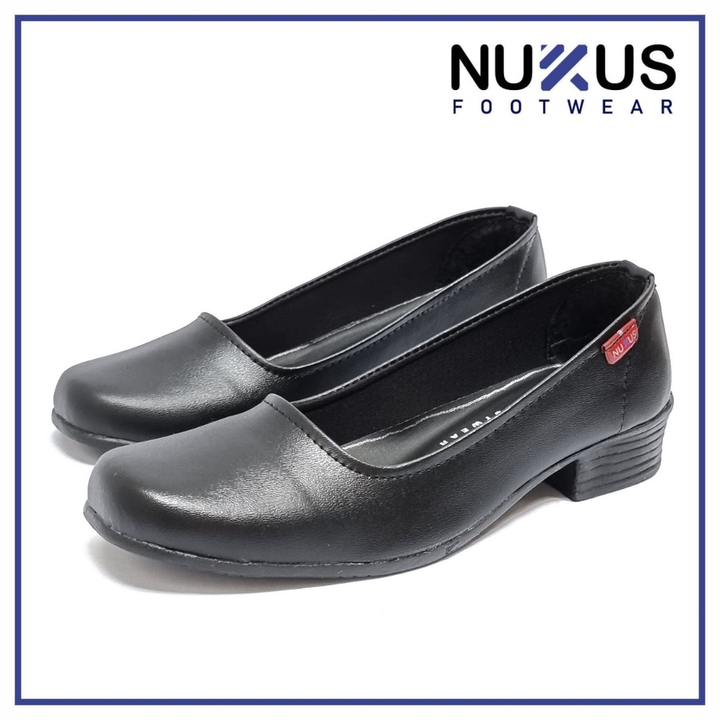 Nukus Sepatu Pantofel Wanita Hitam - P03 M