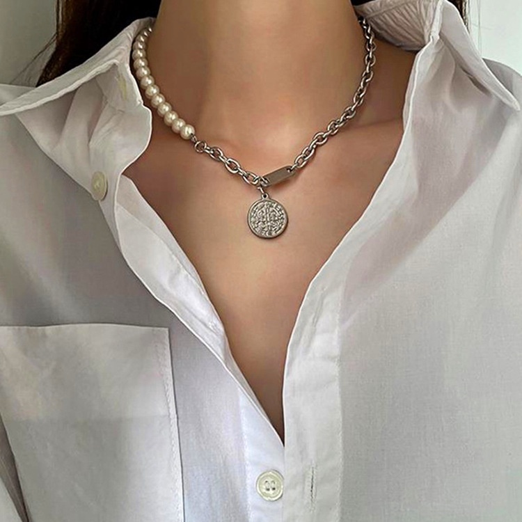 Harajuku angin dingin Net Merah kepribadian kalung bulat wanita in Trendi Mutiara rantai sweater all