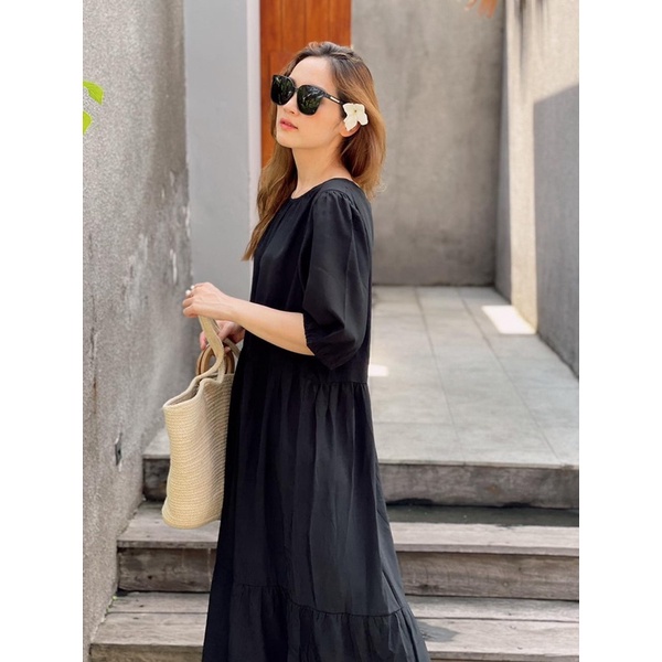 Zie   H&M puffy sleeve maxy dress