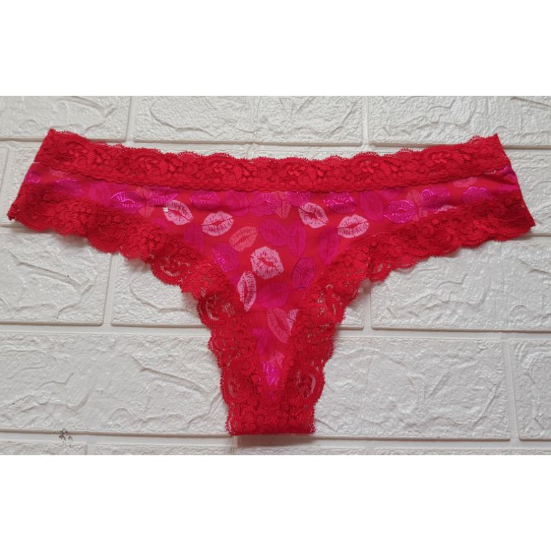 Thong / celana dalam wanita