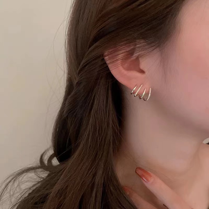 Anting Stud Berlian Imitasi Empat Cakar Gaya Minimalis Untuk Wanita