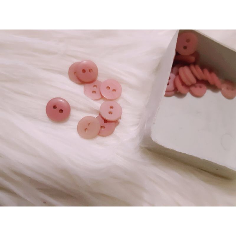 Kancing Baju 2 lobang per Lusin