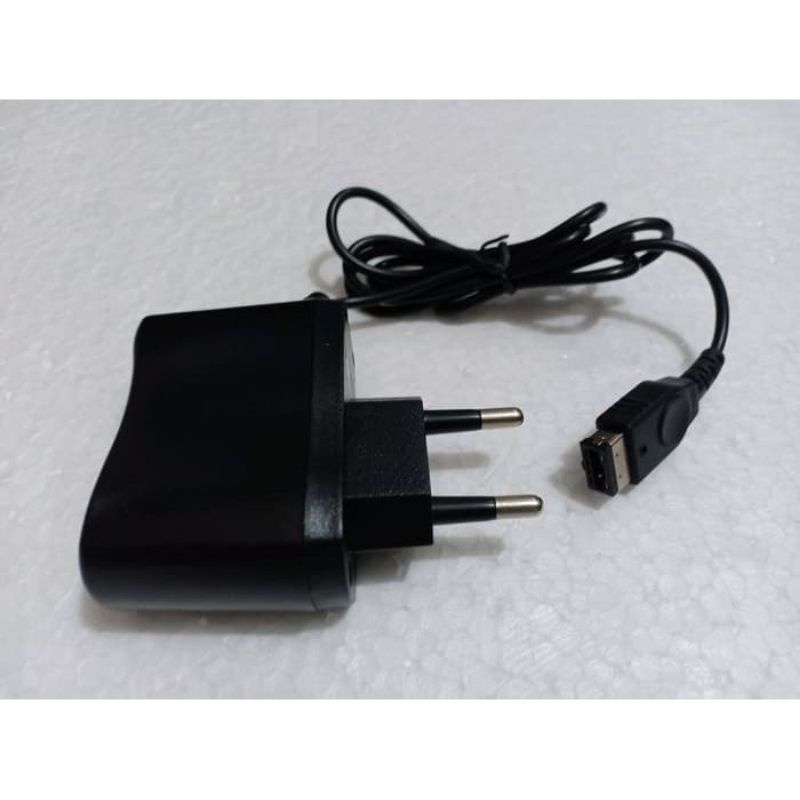 Adaptor charger dan batery gameboy pvp