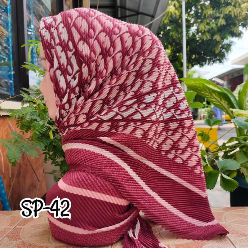 SEGIEMPAT PLISKET MOTIF / JILBAB SEGIEMPAT PLISKET / SEGIEMPAT VOAL / SEGI EMPAT PLISKET / VOAL MOTIF / JILBAB PLISKET-42