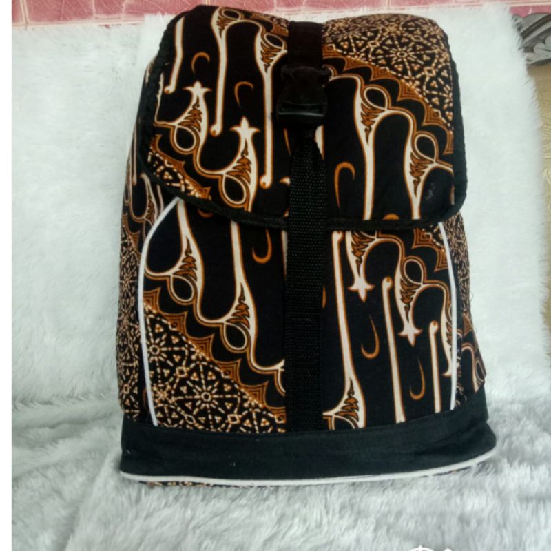 Preloved Ransel Serut Batik Second Branded