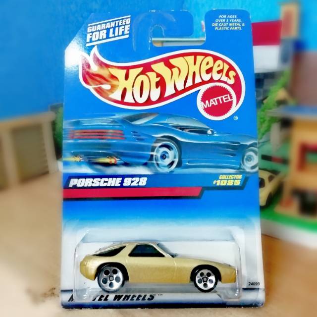 hot wheels porsche 928