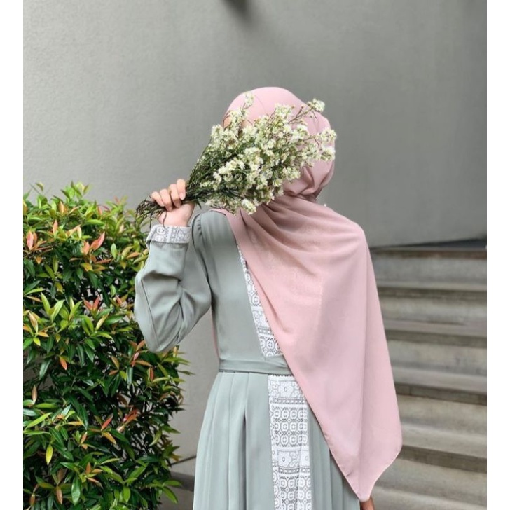 Samira Dress Evolvere