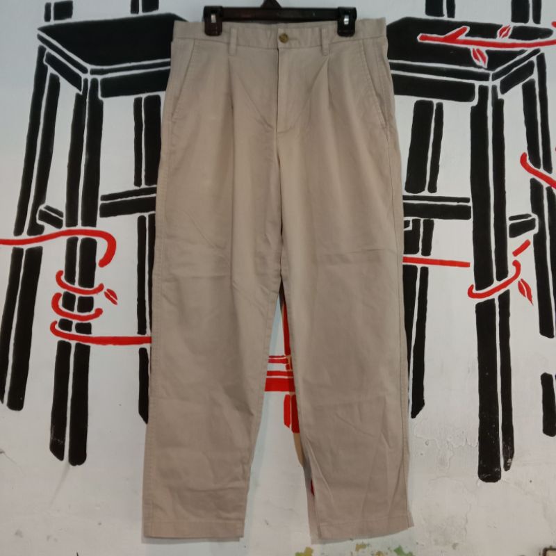 CELANA CHINOS PRIA UNIQLO ORIGINAL / CELANA PANJANG UNIQLO SECOND BRAND MURAH