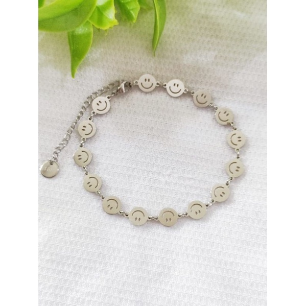 Gelang Tangan Titanium 18k Motif Smile Emas Dan Silver