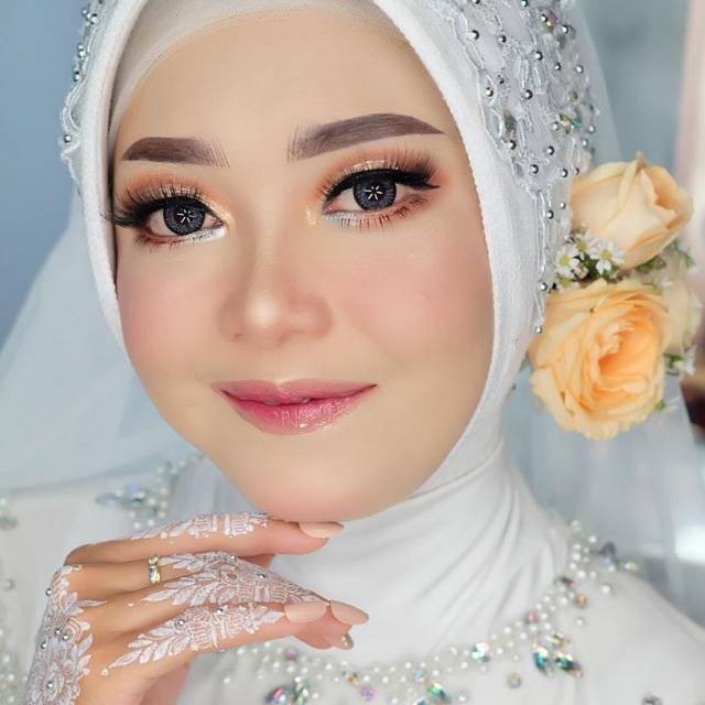 evaanggunkarisma