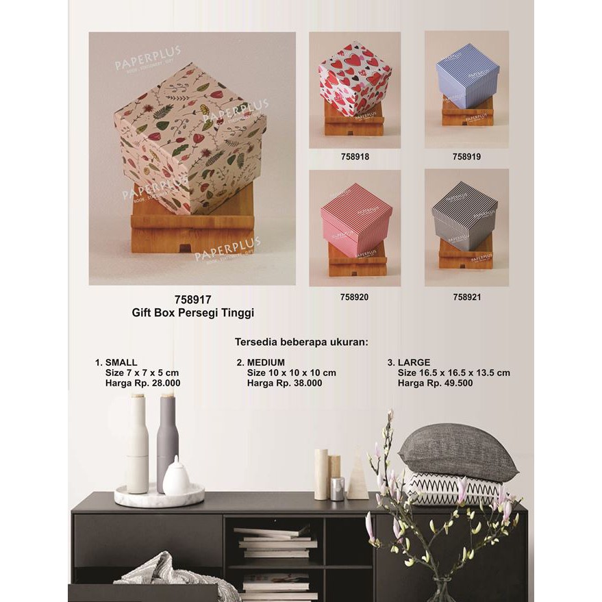 

Kotak kado/Kotak Hadiah/Gift Box Persegi Tinggi_Small_Daun dan Bunga Tulip