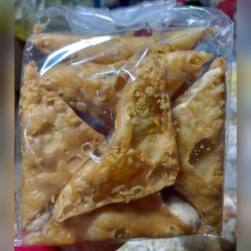 

Siomay Segitiga