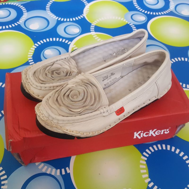 Preloved Sepatu Wanita Kickers