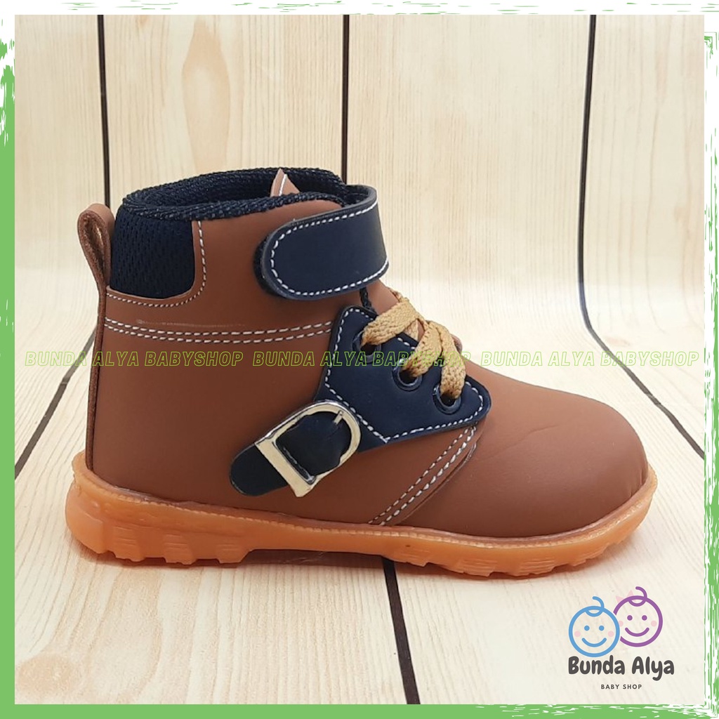 Sepatu Anak Laki Laki Boots Usia 3 4 5 Tahun TAN HITAM - Sepatu Boots Cowok Model Tali Anti Licin - Sepatu Anak Kekinian