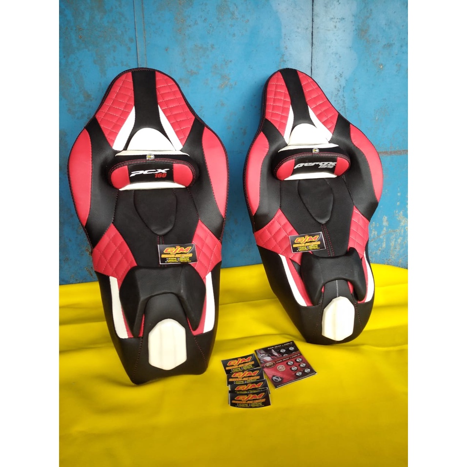 Jok dan Sarung Jok Motor Pcx Aerox Modifikasi Retro Kombinasi Warna Merah Full Mbtech