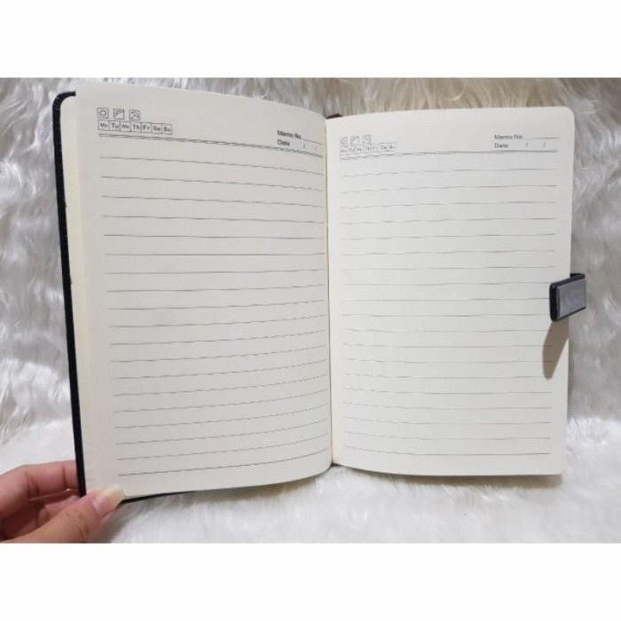 

Berkualitas Ag 08/ Agenda 08 / Agenda A5Custom Souvenir Promosi/ Agenda Kulit Baru Hemat