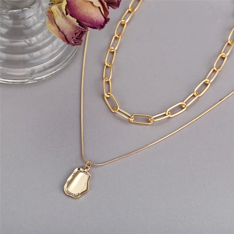 YEEZII Kalung Rantai Klavikula Lapisan Ganda Liontin Tidak Teratur Gaya Retro Untuk Aksesoris Perhiasan Wanita