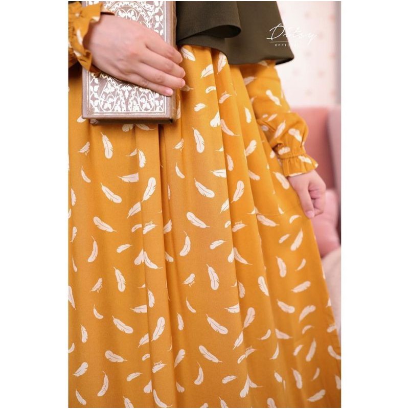 DITSY NOVEMBER 2020 - QUILL MUSTARD NIGHTGOWN SIZE L