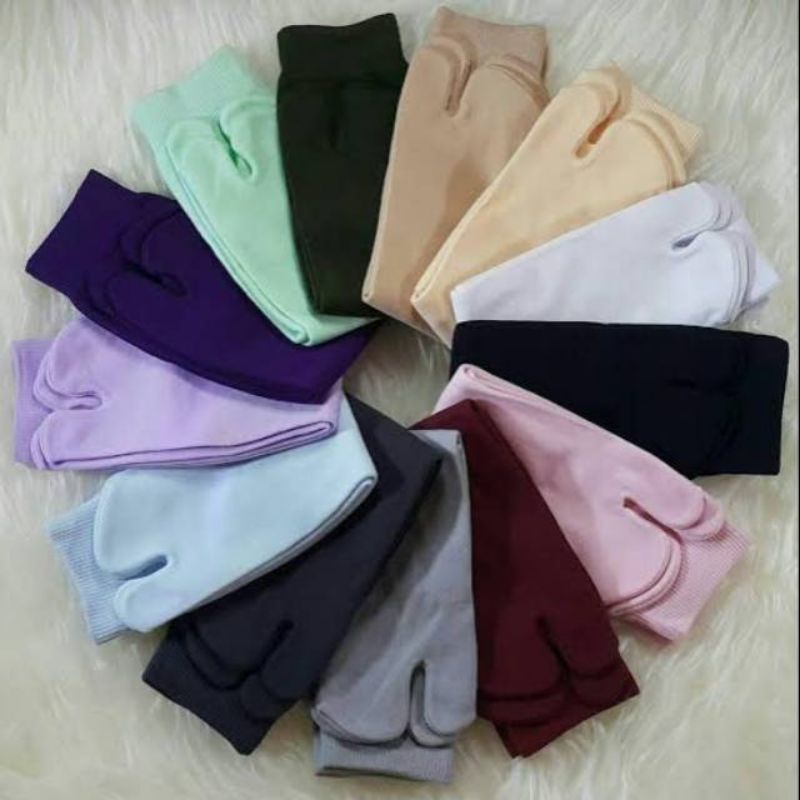 KAOS KAKI JEMPOL POLOS muslimah warna dikemas