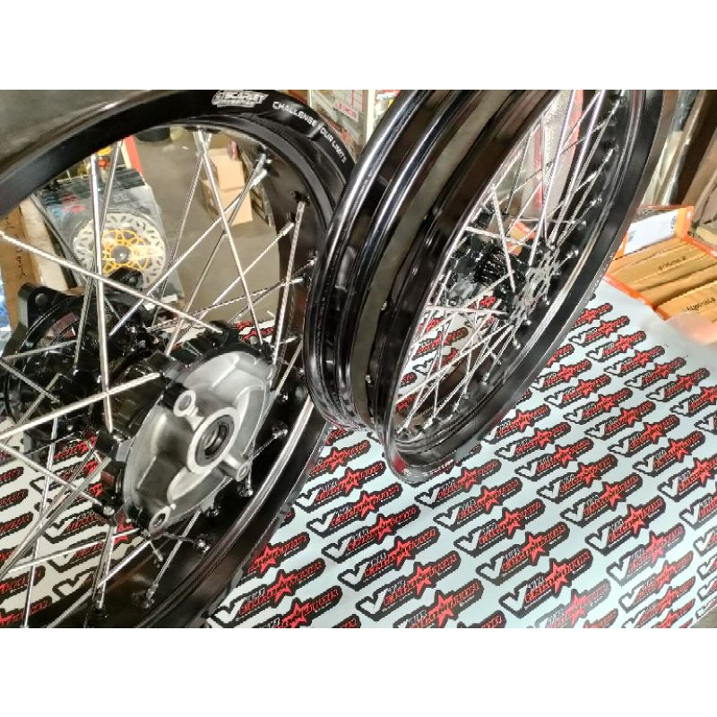 velg supermoto scarlet