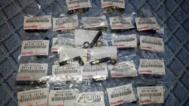 Baut stud pin toyota 125HT/rynosuarus original