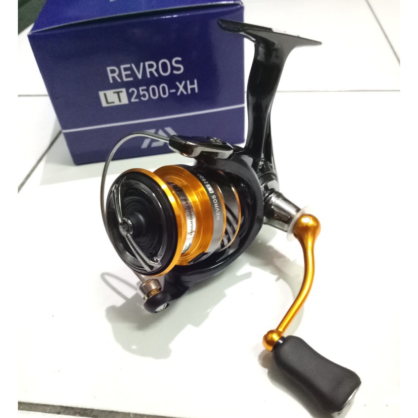 Reel Daiwa FUEGO LT 3000-CXH 2500-XH Power Handle New 2023 Spinning Reel  Alat Gulungan Pancing