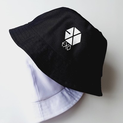 TOPI BUCKET HAT KPOP SUJU BANGTAN BOYS EXO NCT DREAM TOPI BOLAK BALIK