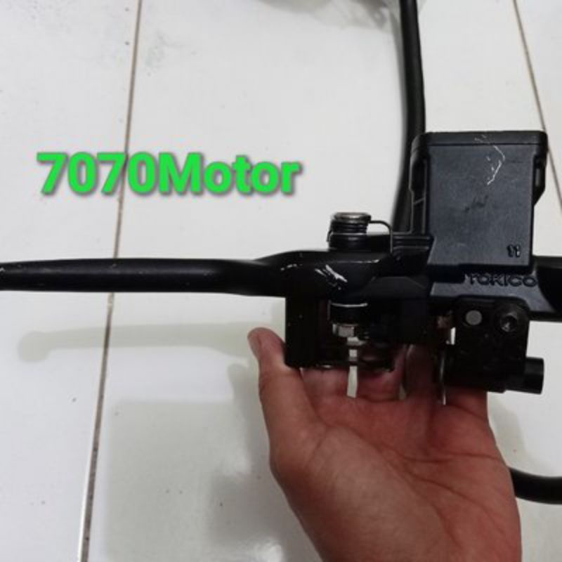 master rem depan New Vario 125 LED . original copotan . tabung oli