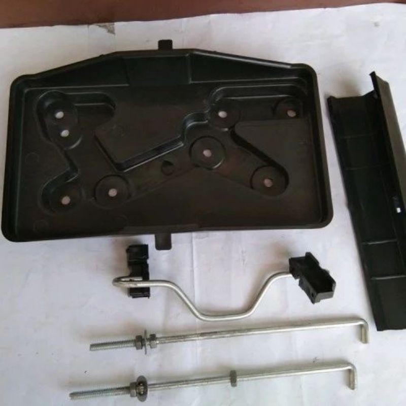 TATAKAN AKI untuk mobil AVANZA XENIA