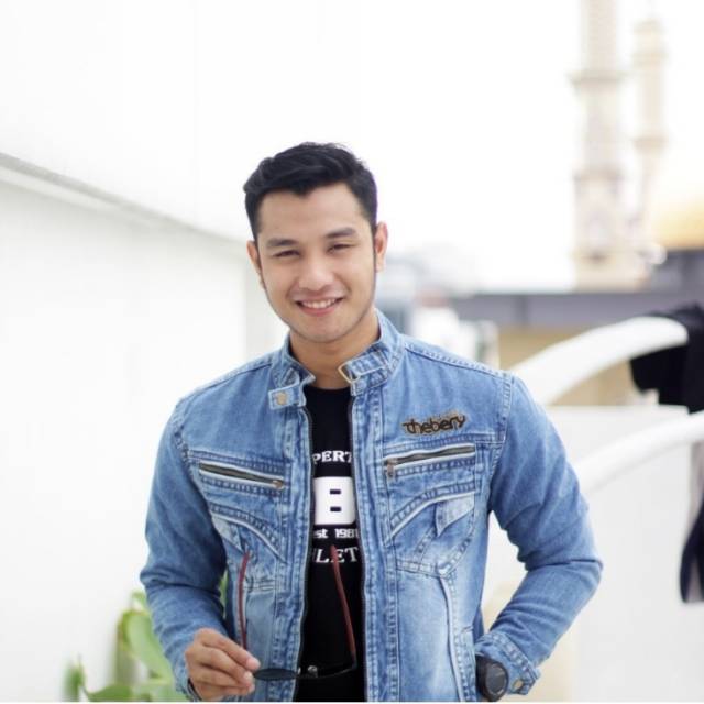 JAKET JEANS DENIM SLIM FIT THE BERRY/JAKET JEANS PRIA KEREN M L XL XXL