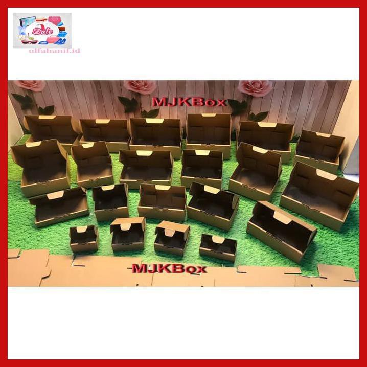 

Fr7T799- Kotak Kardus Uk. 31X20X10 Cm,,,,,,,Die Cut Ghighk-